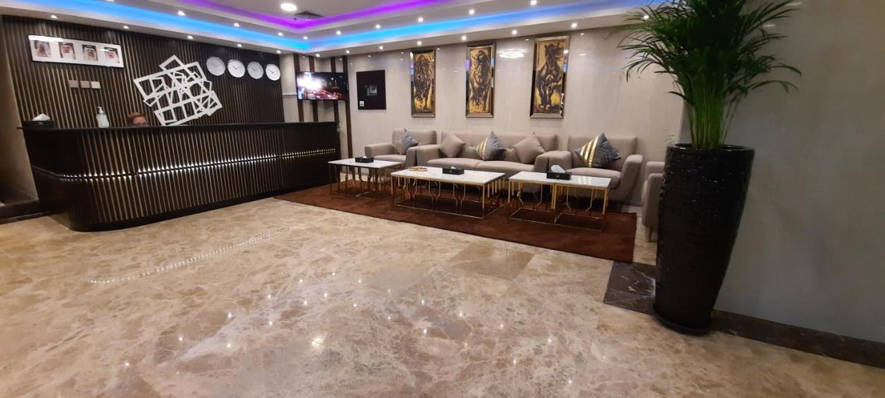 Sirius Tower Aparthotel Manama Luaran gambar