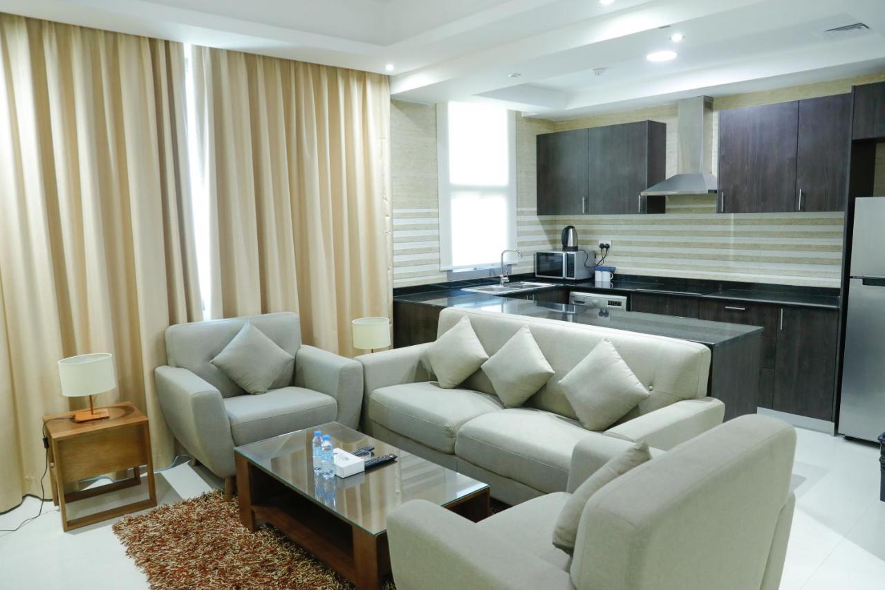 Sirius Tower Aparthotel Manama Luaran gambar