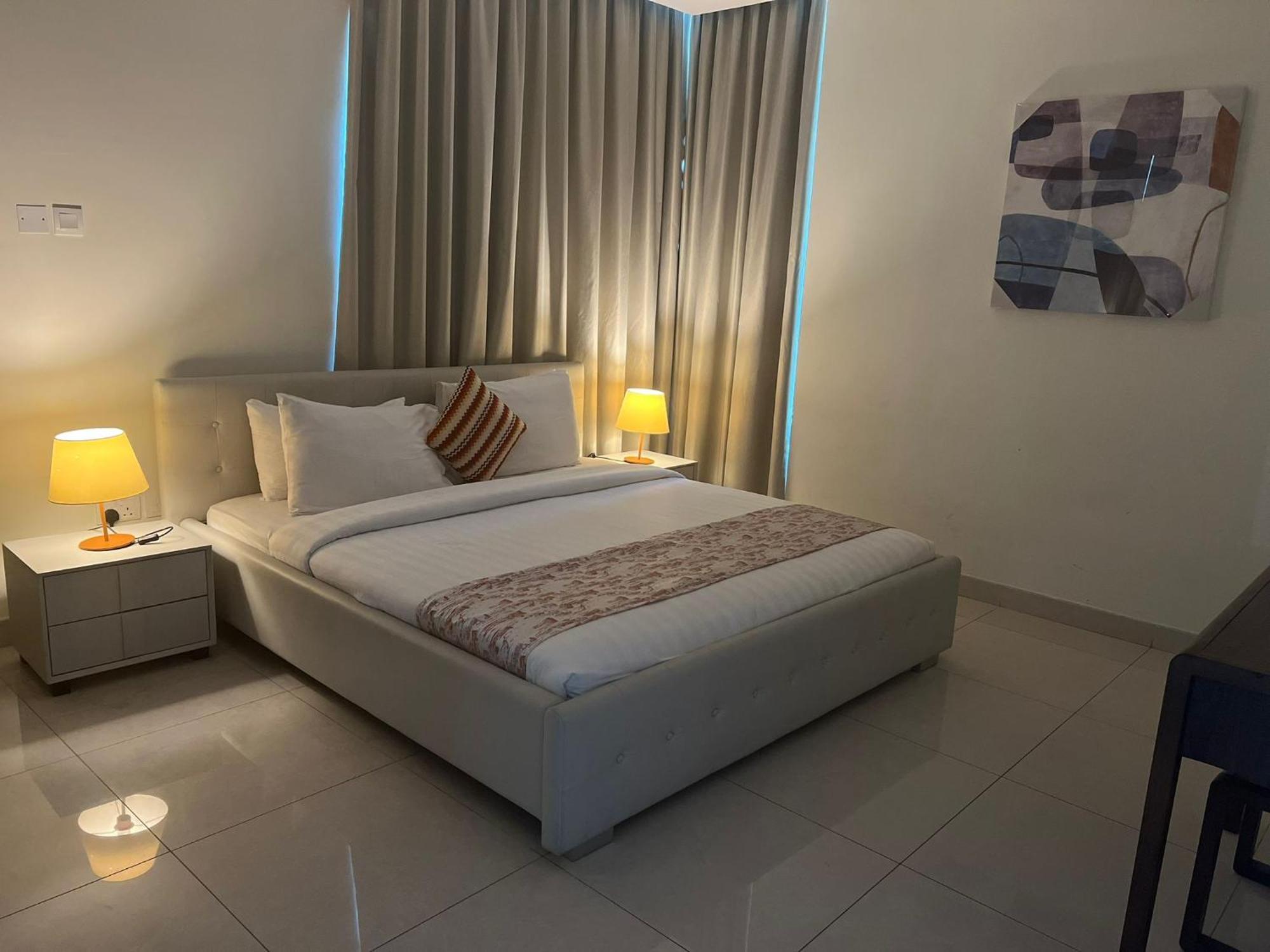 Sirius Tower Aparthotel Manama Luaran gambar