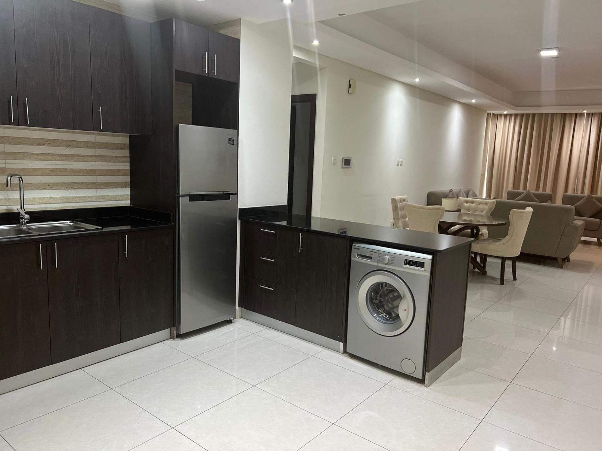 Sirius Tower Aparthotel Manama Luaran gambar